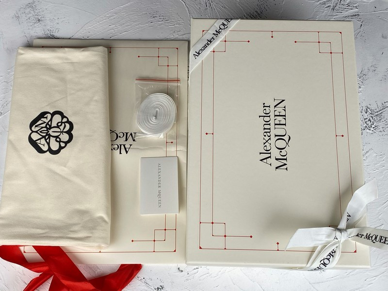 a1exa*der Mcqv*en sneaker