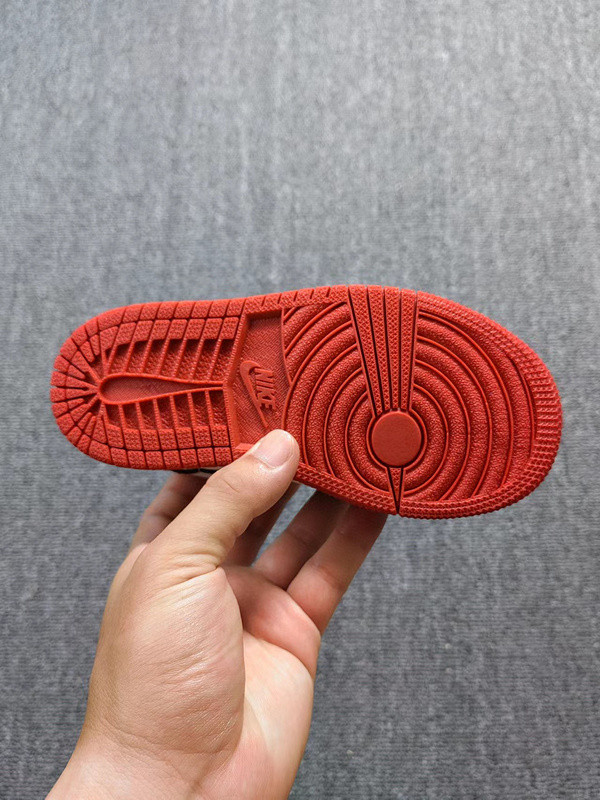 AIR JORDAN 1 KIDS SHOES