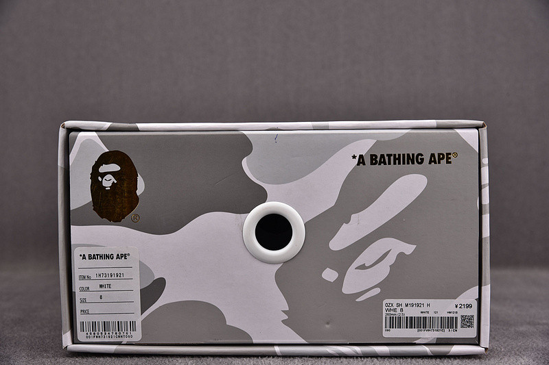 BAPE SNEAKERS