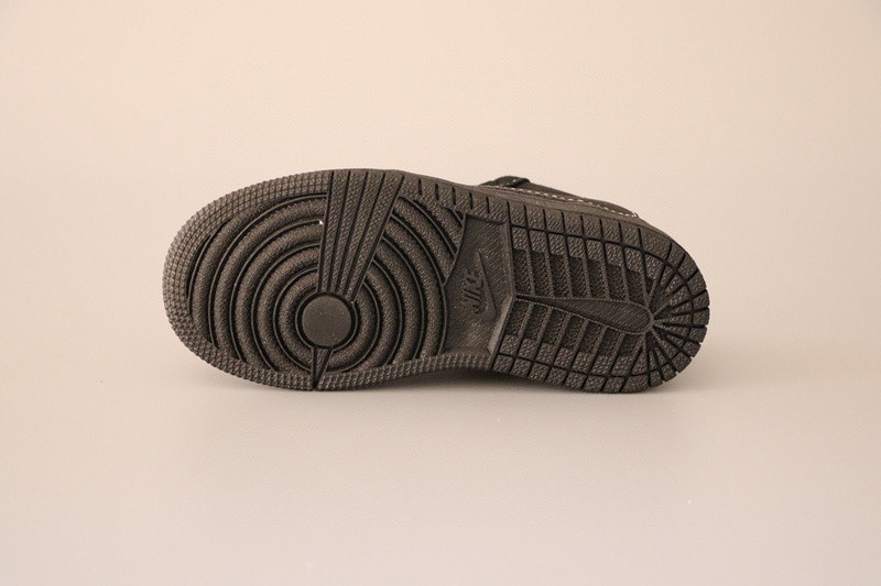 AIR JORDAN 1 KIDS SHOES