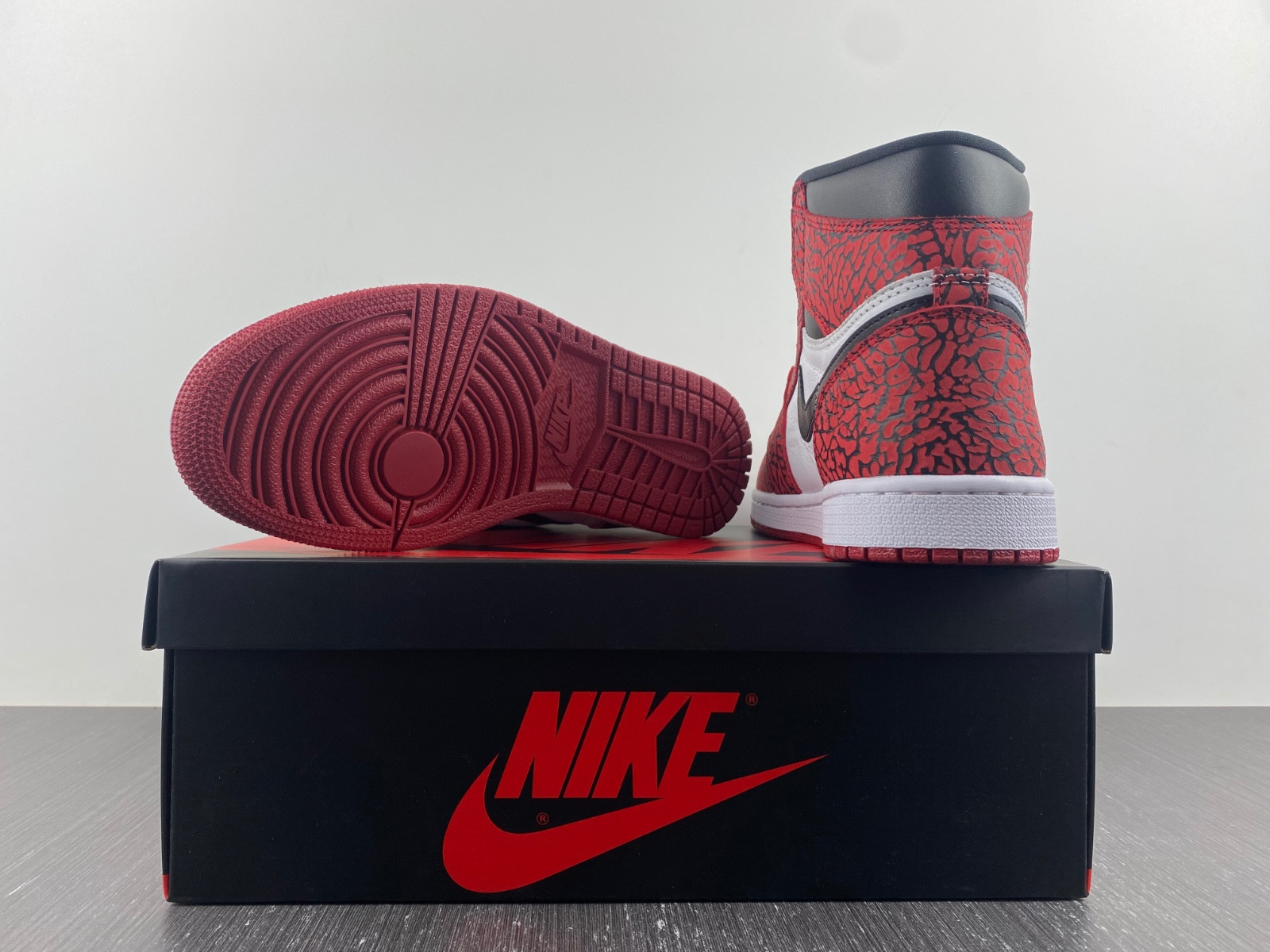 AIR JORDAN 1 HIGH DZ5485-061