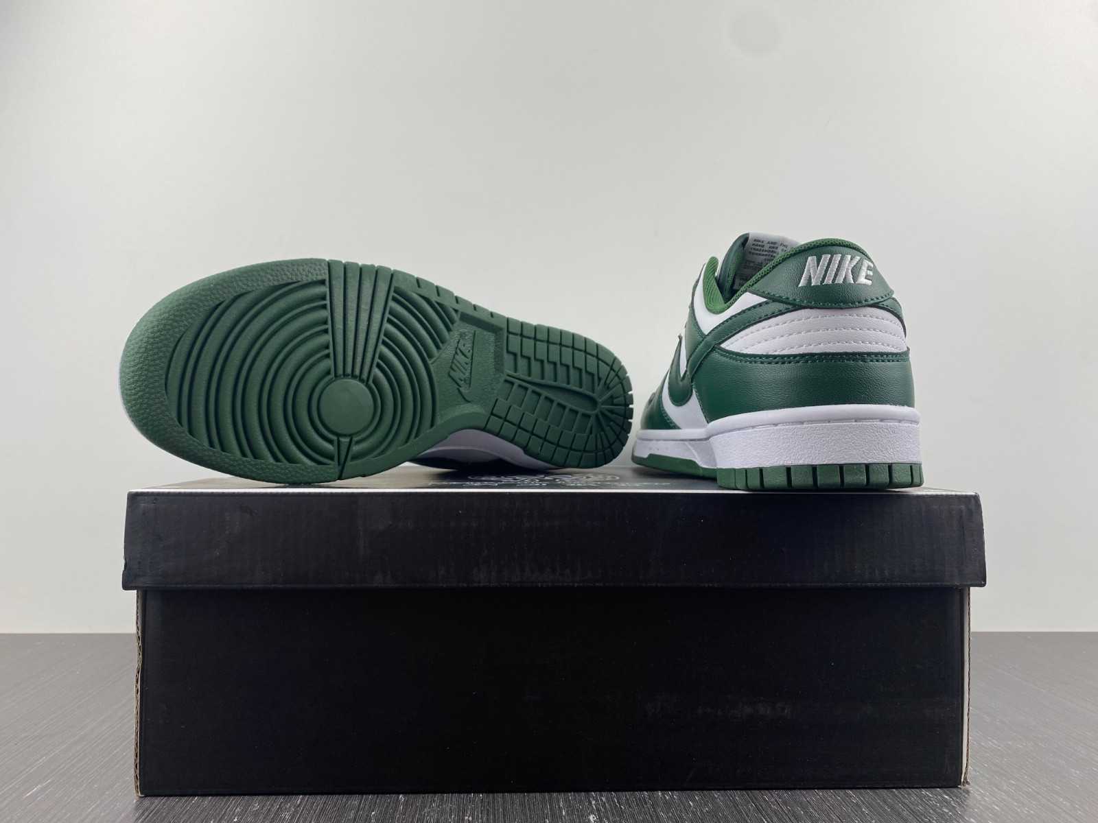 nike dunk low Ch*0me He**ts dd1391-101