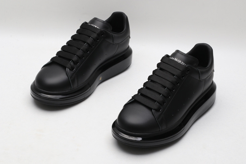 a1exa*der Mcqv*en sneaker