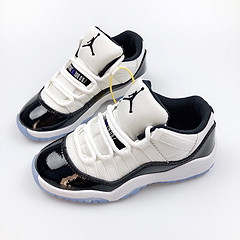 AIR JORDAN 11 KIDS SHOES