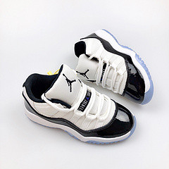 AIR JORDAN 11 KIDS SHOES