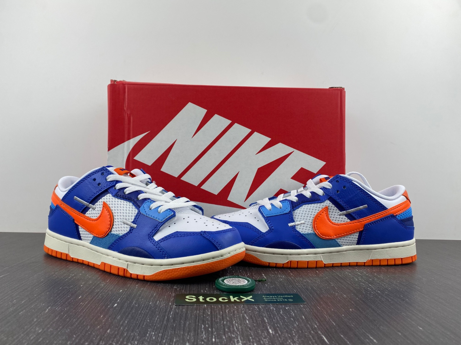 Nike Dunk Scrap “Knicks” DM0128-10J