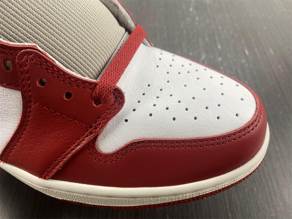 Jordan 1 High OG Newstalgia Chenille DJ4891-061