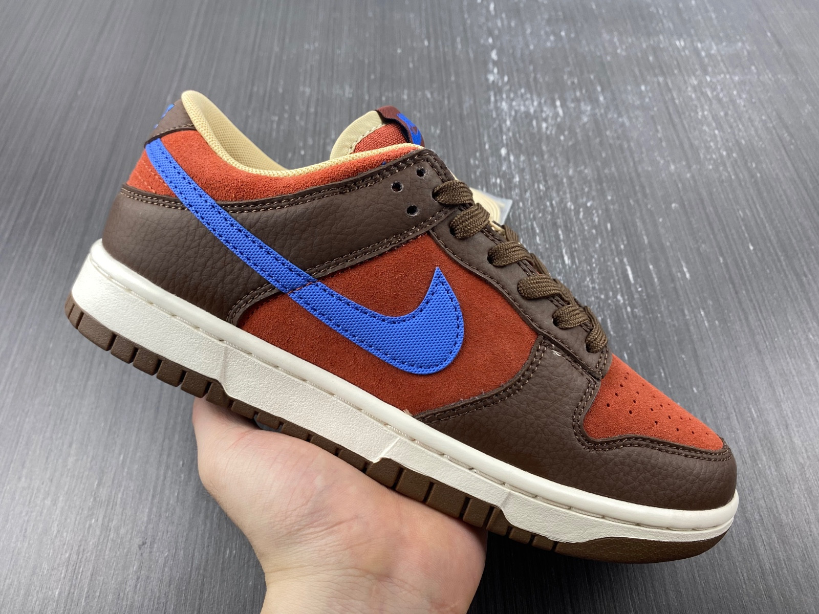 Nike Dunk Low Mars Stone DR9704-200