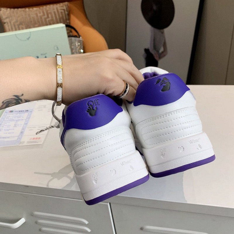 Off-White c/o Virgil Abloh