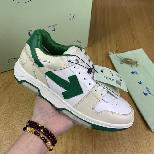 Off-White c/o Virgil Abloh