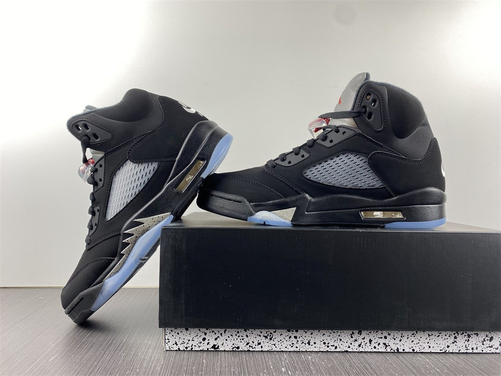 Jordan 5 Retro Black Metallic (2016) 845035-003