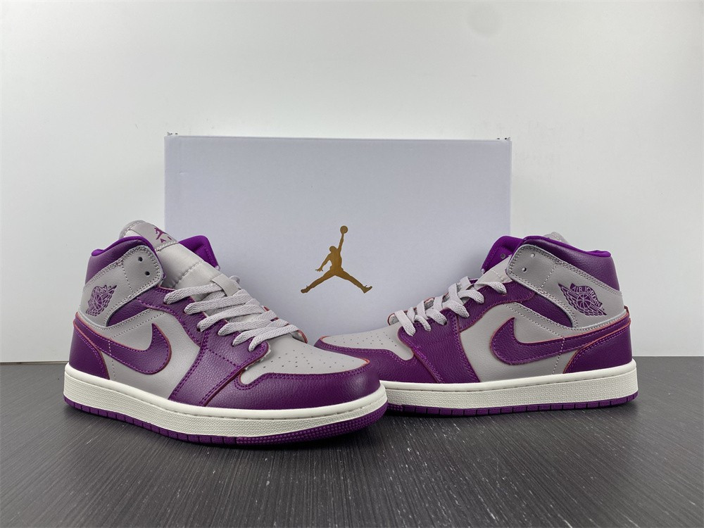 Jordan 1 Mid Magenta (2022) (W) BQ6472-501