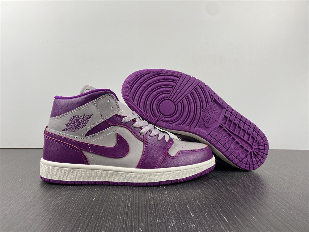 Jordan 1 Mid Magenta (2022) (W) BQ6472-501
