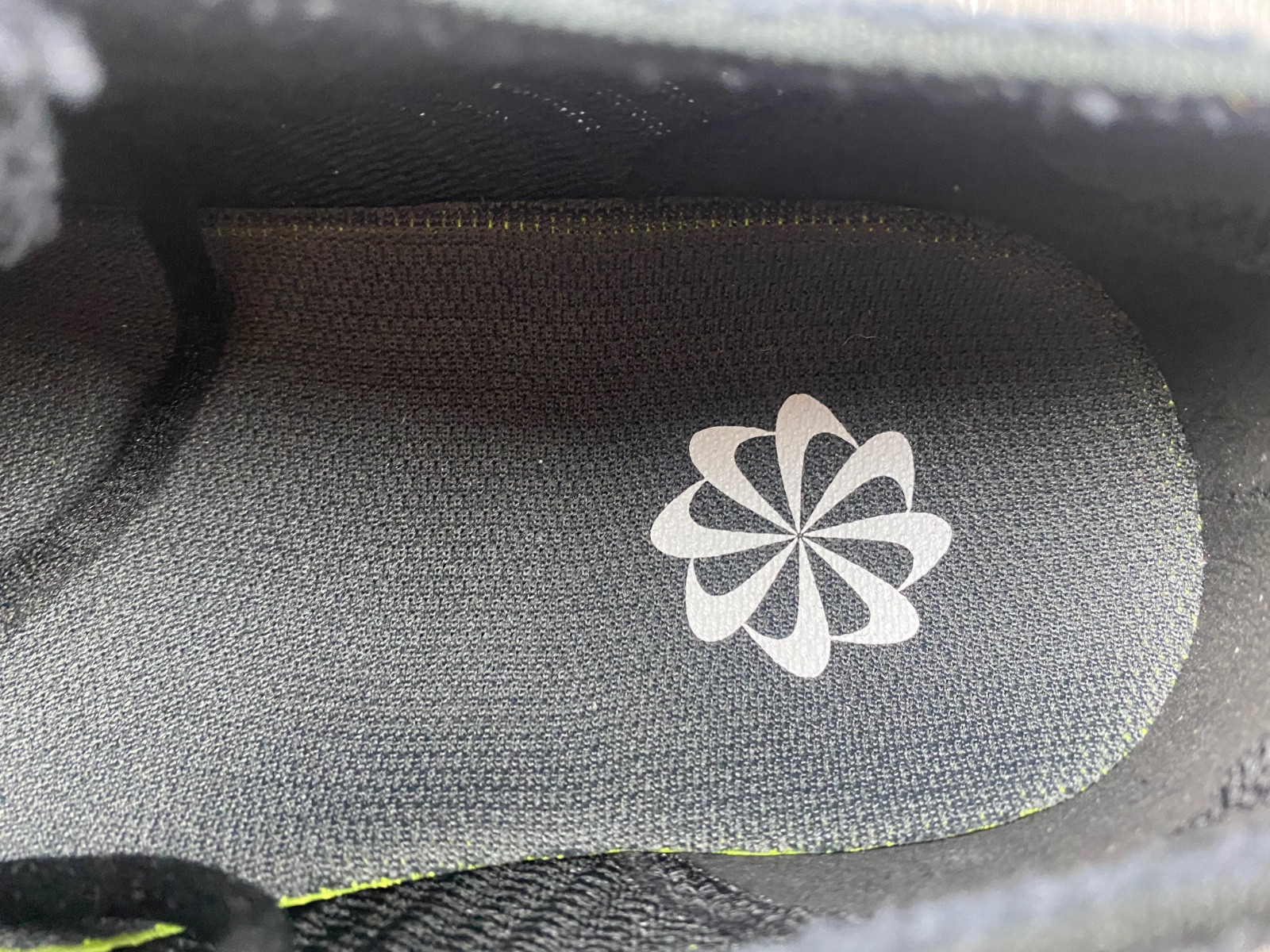 NIKE AIR MAX SCORPION “TRIPLE BLACK” DJ4702-002