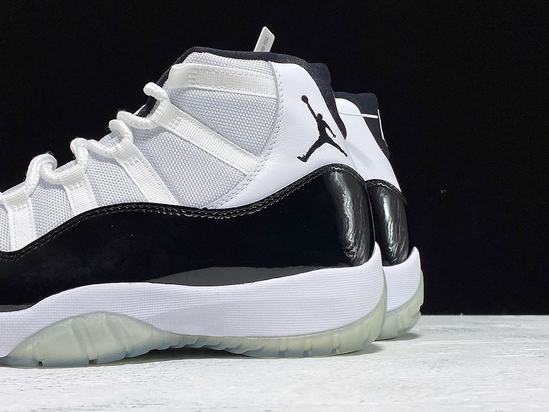 AIR JORDAN 11 RETRO CONCORD 378037-100