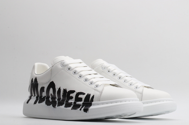 a1exa*der Mcqv*en sneaker