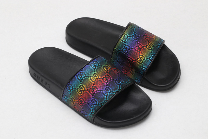 GUC LEATHER SLIDE