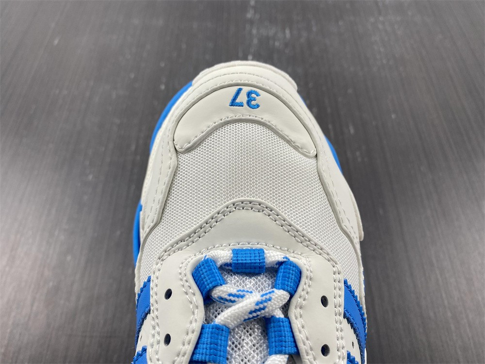 Ba*len*cia*ga triple s 71021 w5rh1 0680