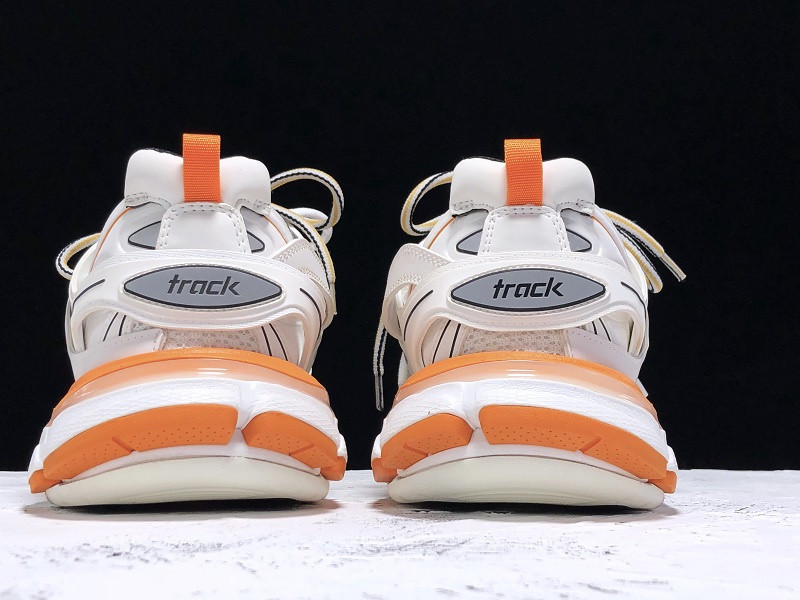 Ba*len*cia*ga track trainer (white orange) 542023 w1gb1 9059