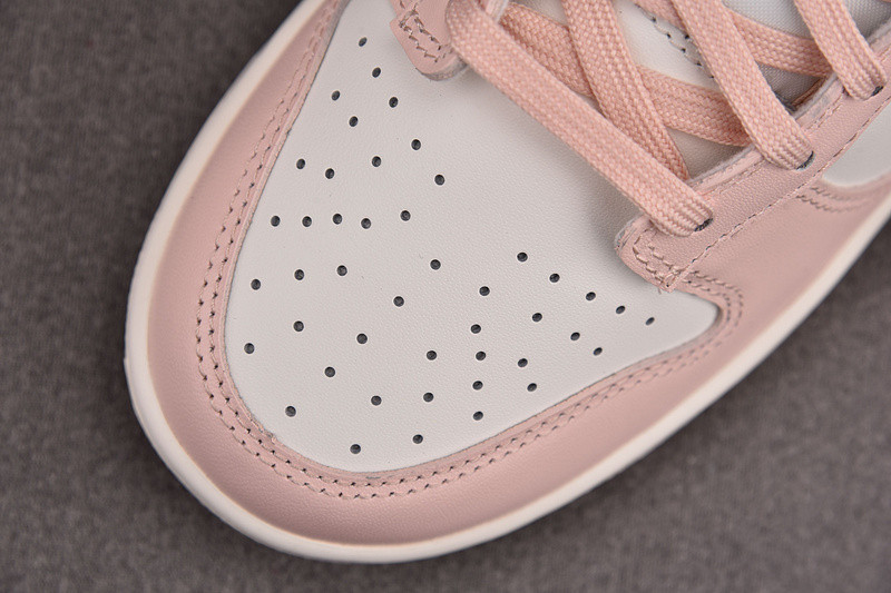 NIKE SB DUNK LOW ORANGE PEARL DD1503-102