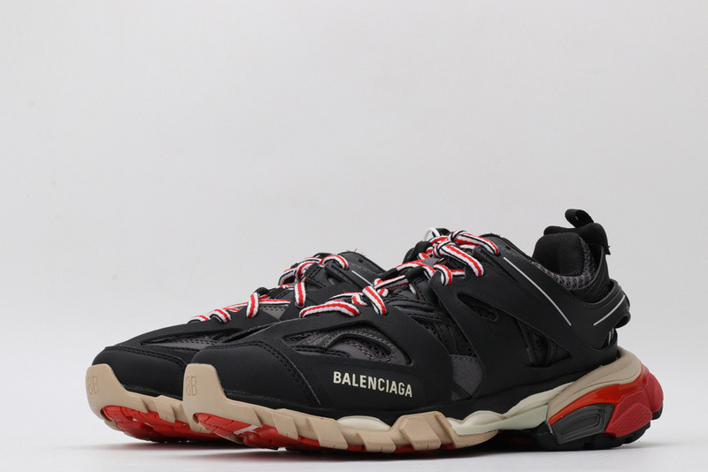 Ba*len*cia*ga track 542436 w2la1 2045