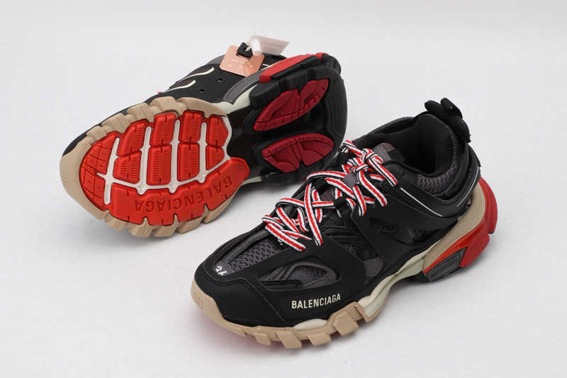 Ba*len*cia*ga track 542436 w2la1 2045