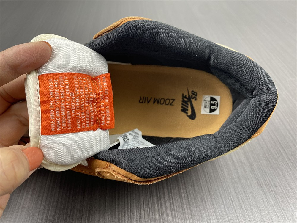 Nike SB Dunk Low Dark Russet DH1319-200