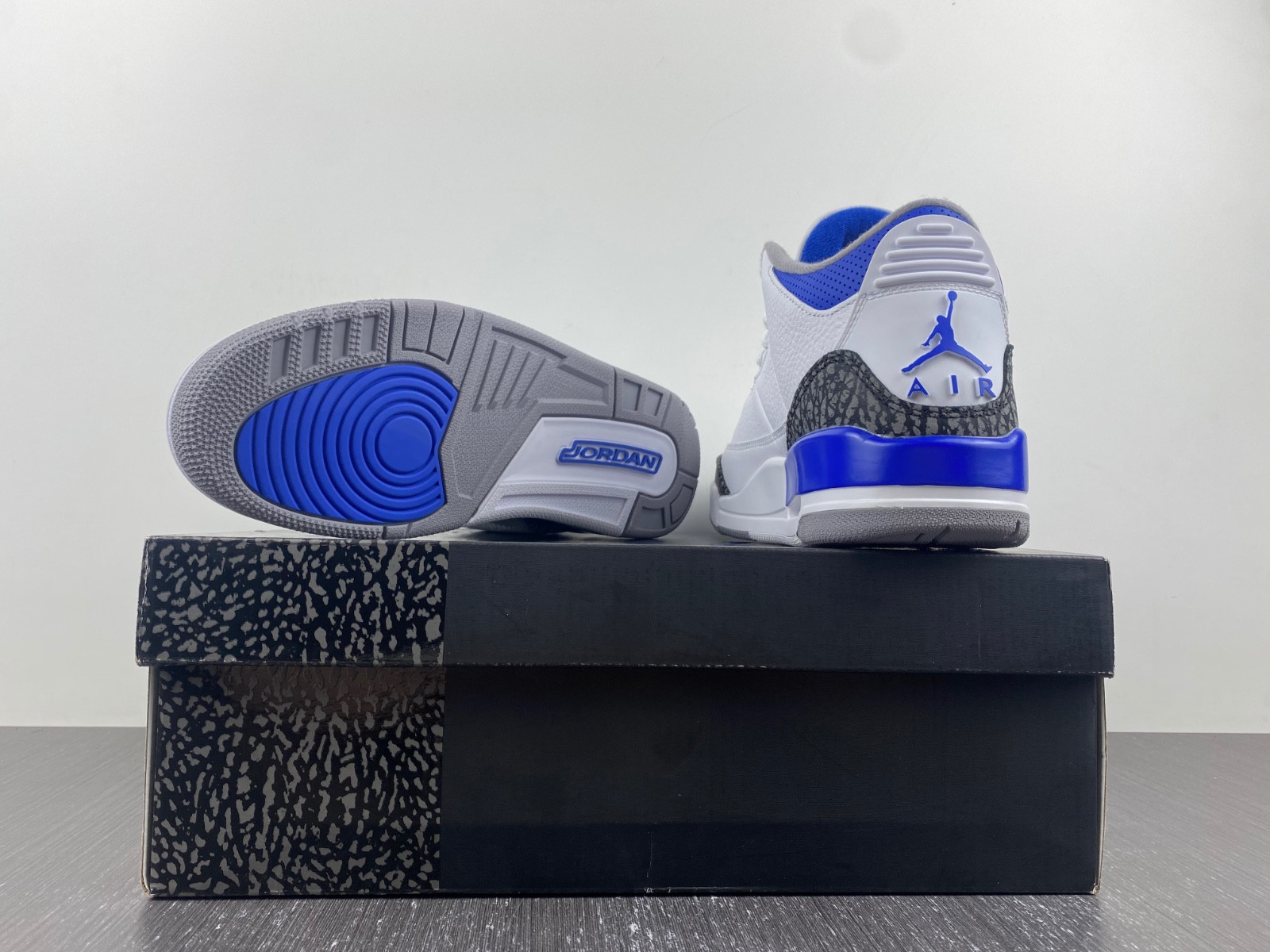 Air Jordan Retro 3 Racer Blue CT8532-145