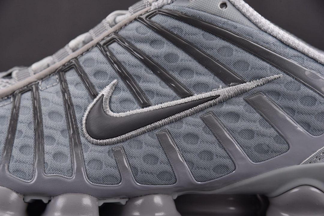 ike Shox TL "Wolf Grey" AV3595-015