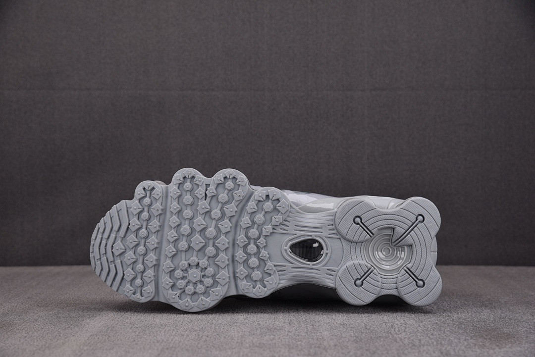 ike Shox TL "Wolf Grey" AV3595-015