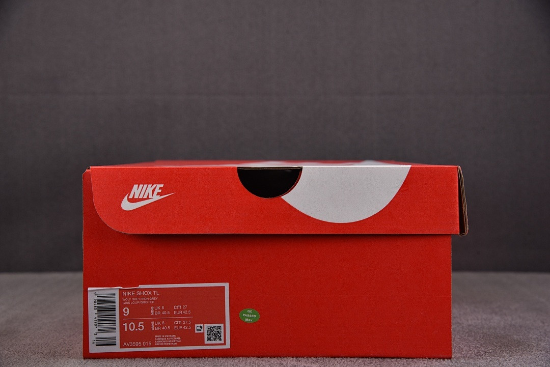 ike Shox TL "Wolf Grey" AV3595-015