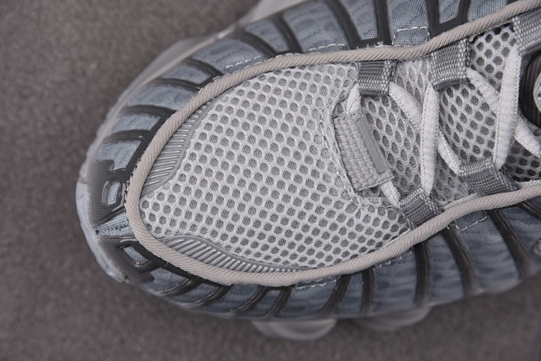 ike Shox TL "Wolf Grey" AV3595-015