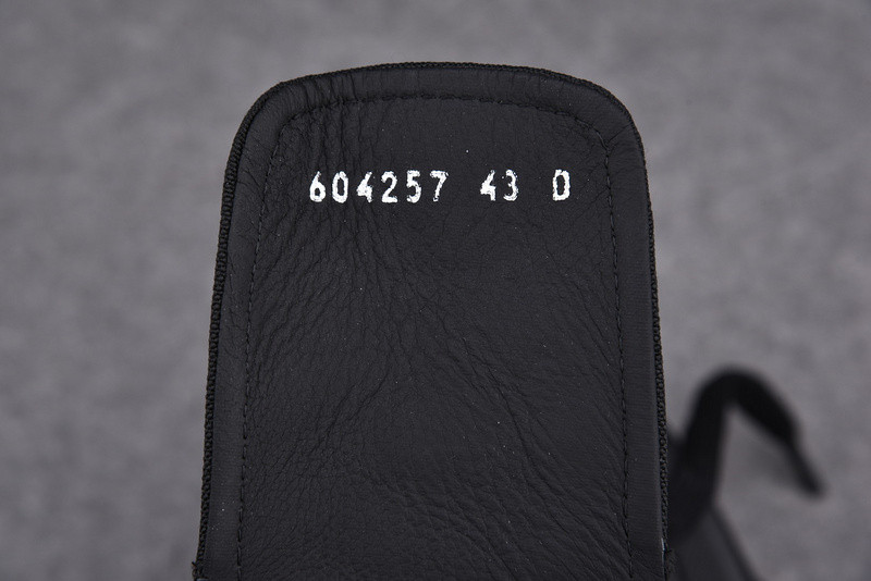 a1exa*der Mcqv*en sneaker