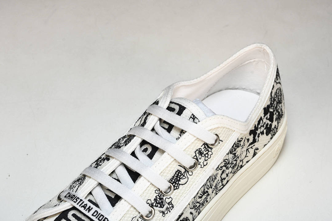 B23 OBLIQUE LOW SNEAKERS