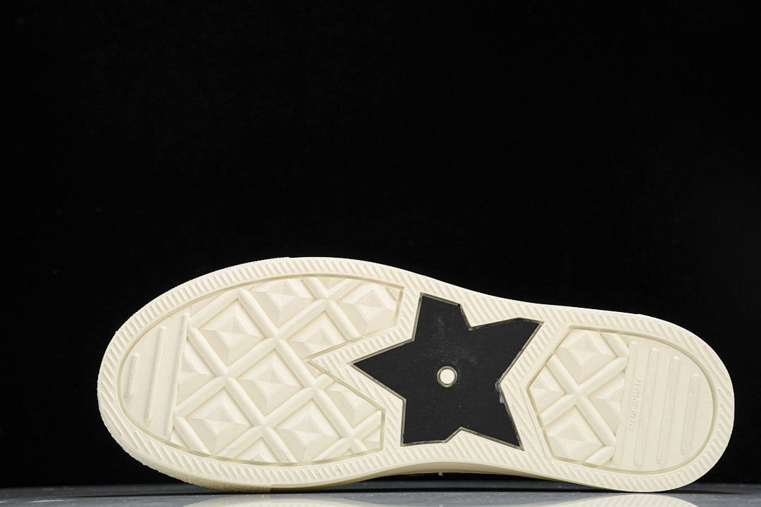 B23 OBLIQUE LOW SNEAKERS
