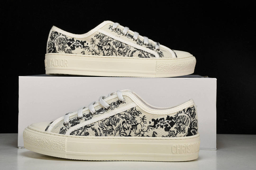 B23 OBLIQUE LOW SNEAKERS