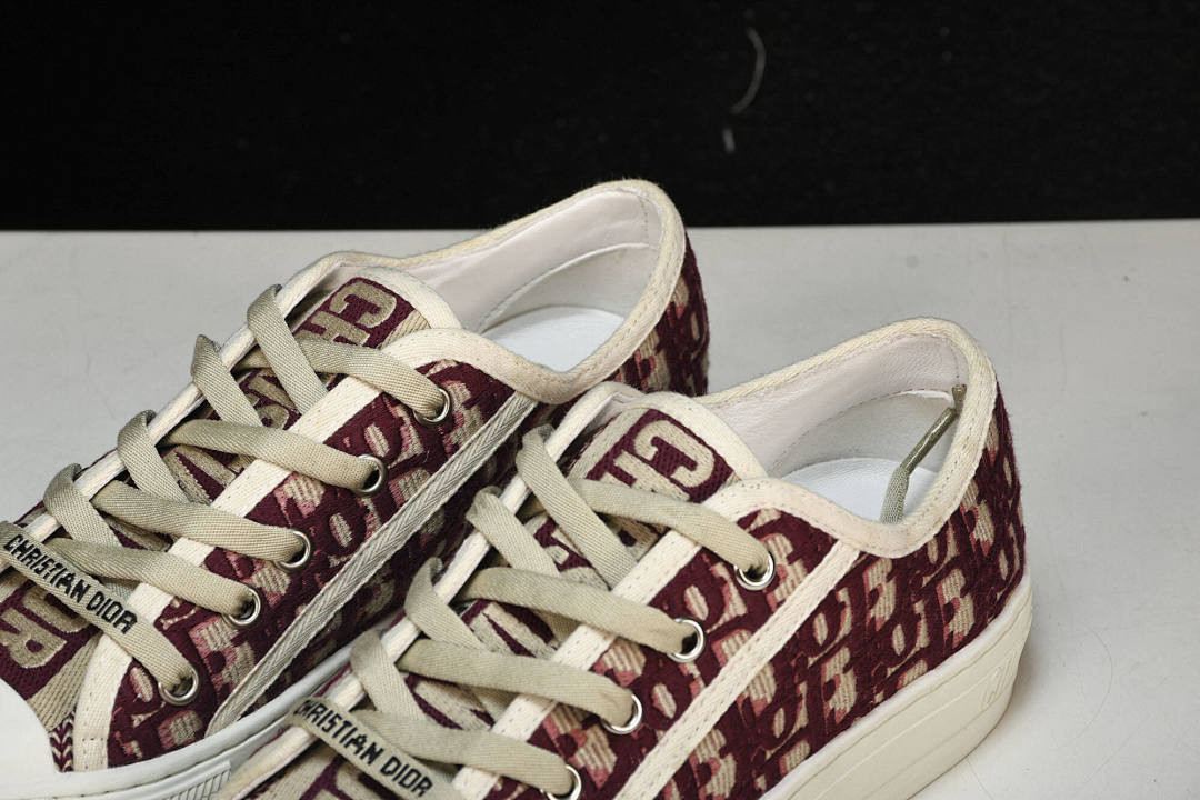 B23 OBLIQUE LOW SNEAKERS