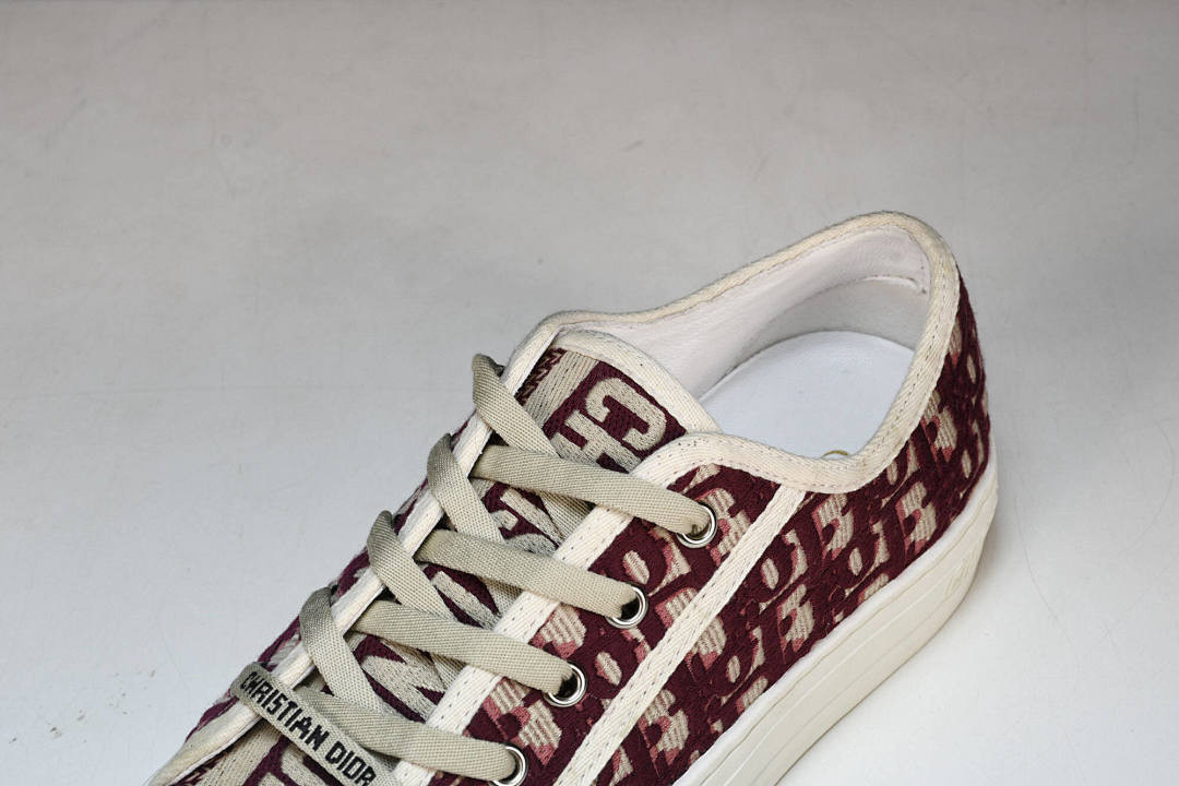 B23 OBLIQUE LOW SNEAKERS