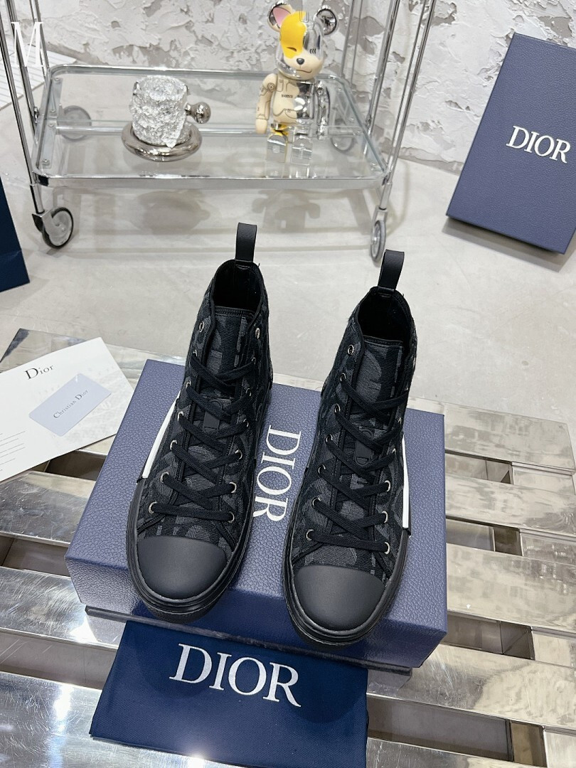 D B23 HIGH-TOP SNEAKERS