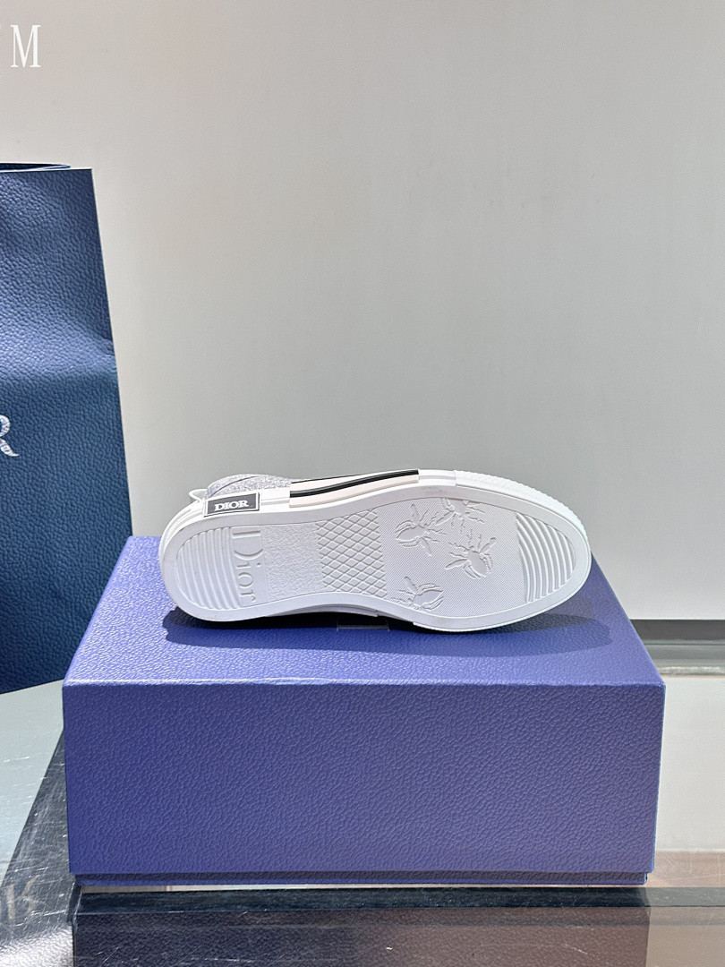 D B23 HIGH-TOP SNEAKERS