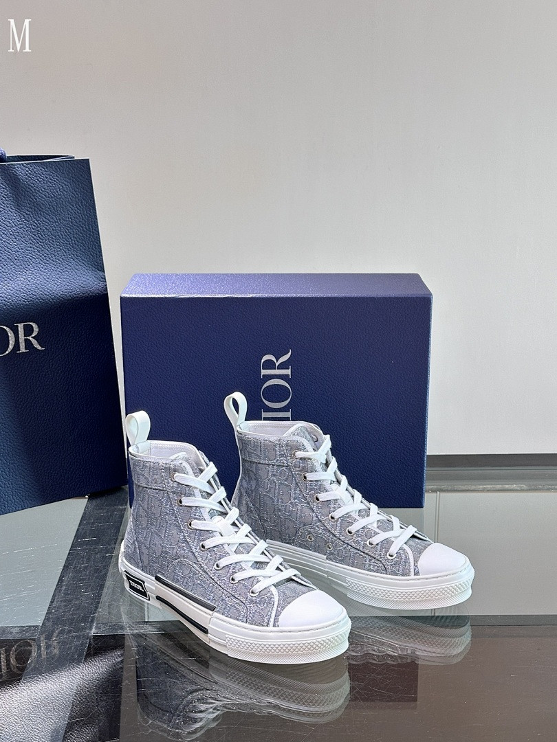 D B23 HIGH-TOP SNEAKERS