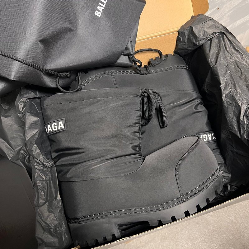 Ba1en*iaga alaska high boot in black nylon
