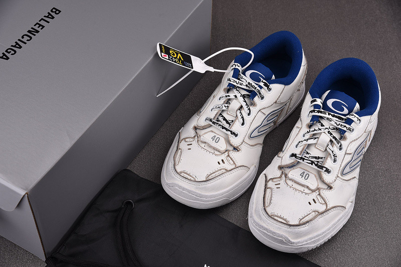 Ba1en*iaga hamptons worn-out white / dark blue