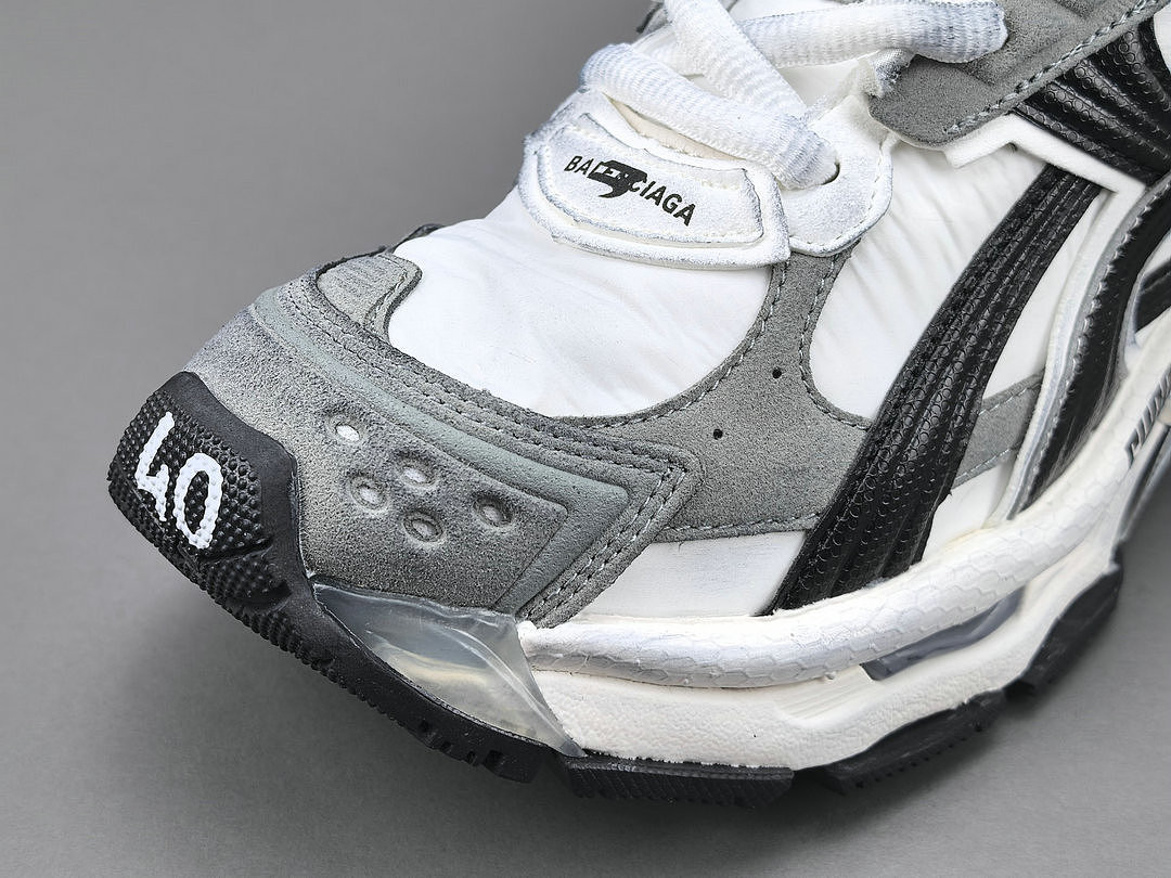 Ba1en*iaga led Runner