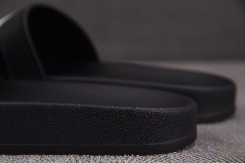 Ba1en*iaga SLIDES