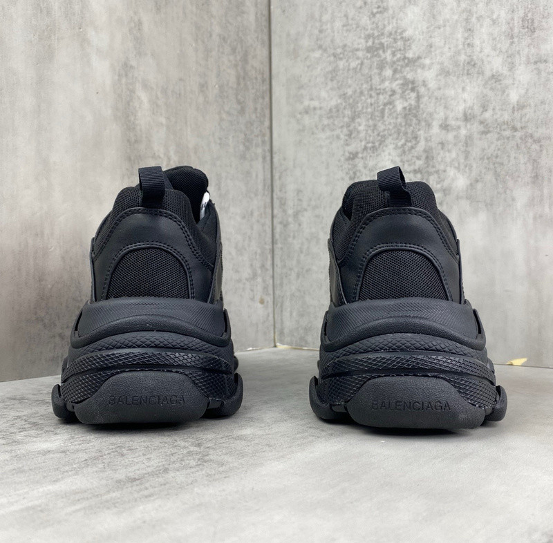 Ba1en*iaga TRIPLE S