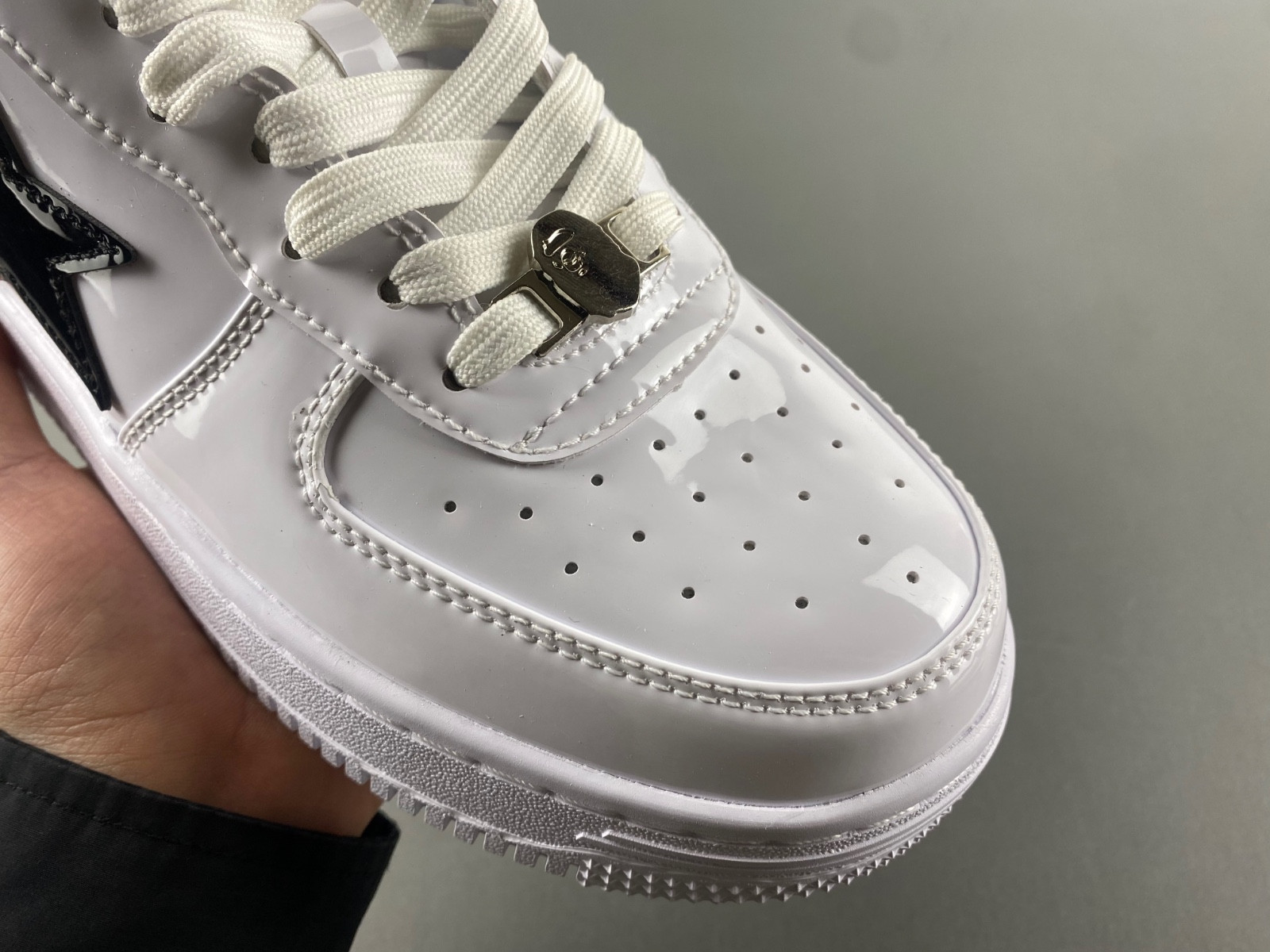 BAPE SNEAKERS