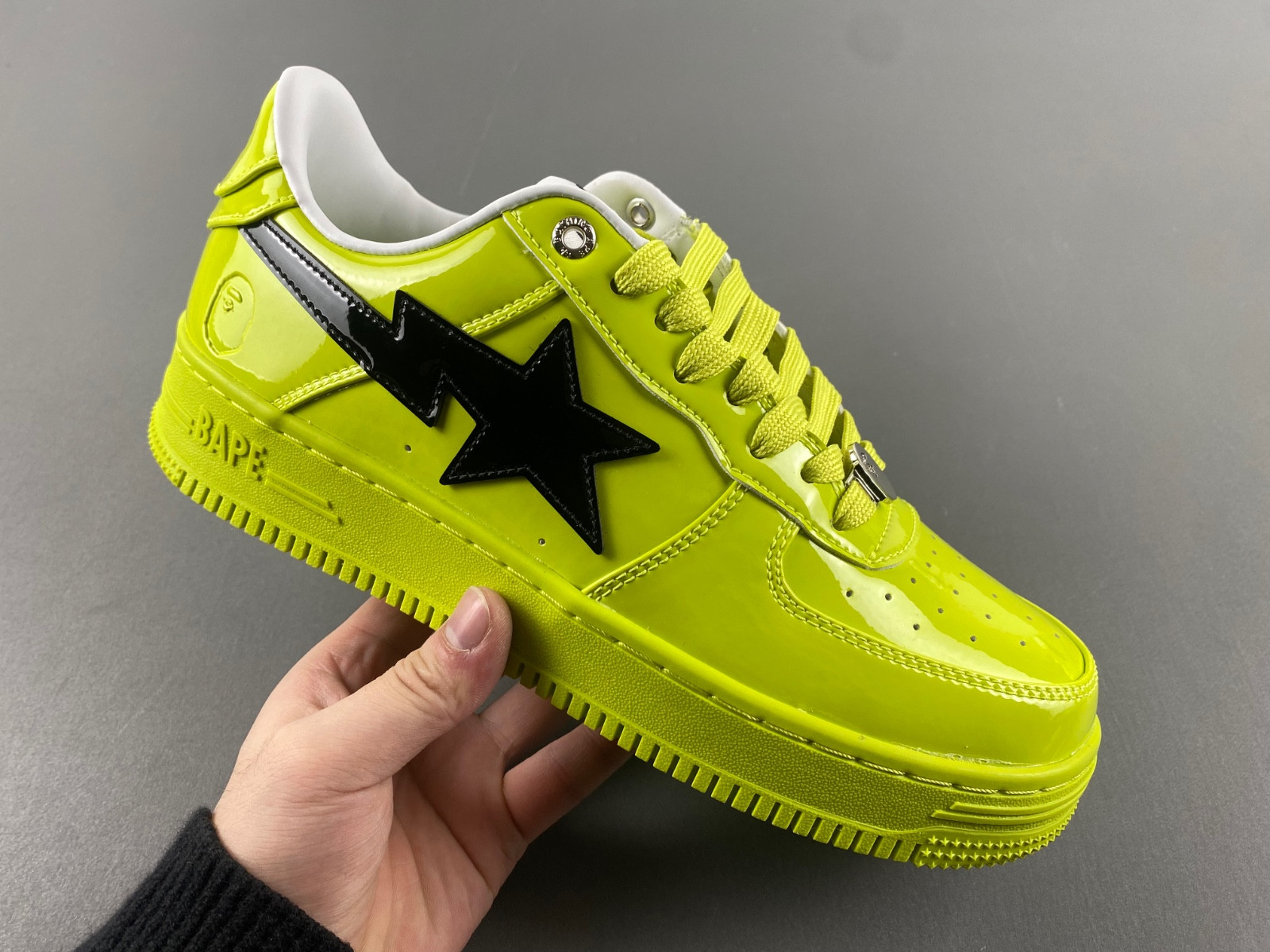 BAPE SNEAKERS