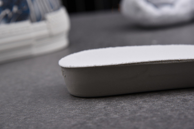 D B23 HIGH-TOP SNEAKERS