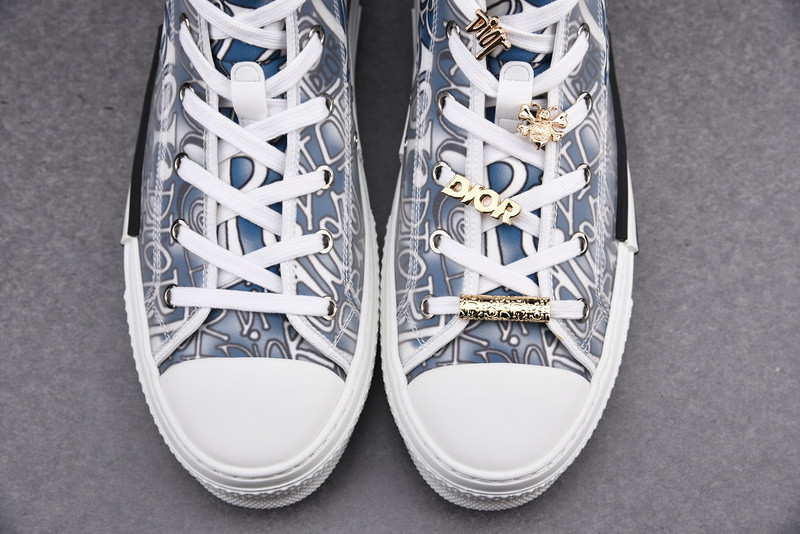 D B23 HIGH-TOP SNEAKERS